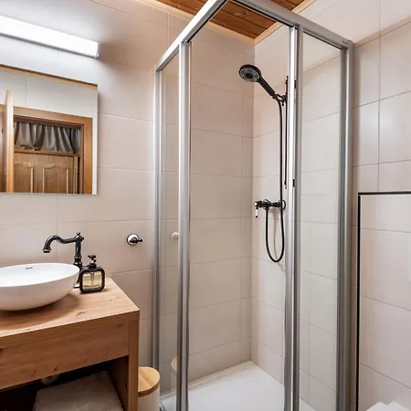 Berta Apartment *